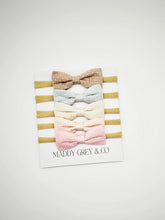 Cargar imagen en el visor de la galería, Maddy Grey Assortment of Bows
